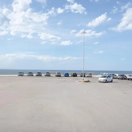 Terra | 2-bedroom With Shared Kitchen & Balcony - Seafront Location 3*