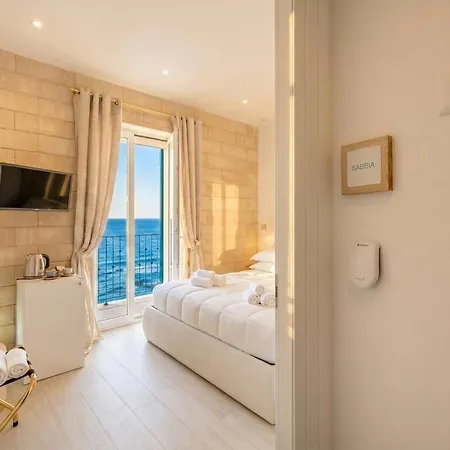Terra | 2-bedroom With Shared Kitchen & Balcony - Seafront Location