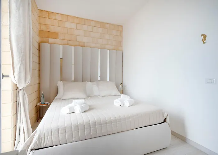 מלון דירות Terra | 2-bedroom With Shared Kitchen & Balcony - Seafront Location 3*