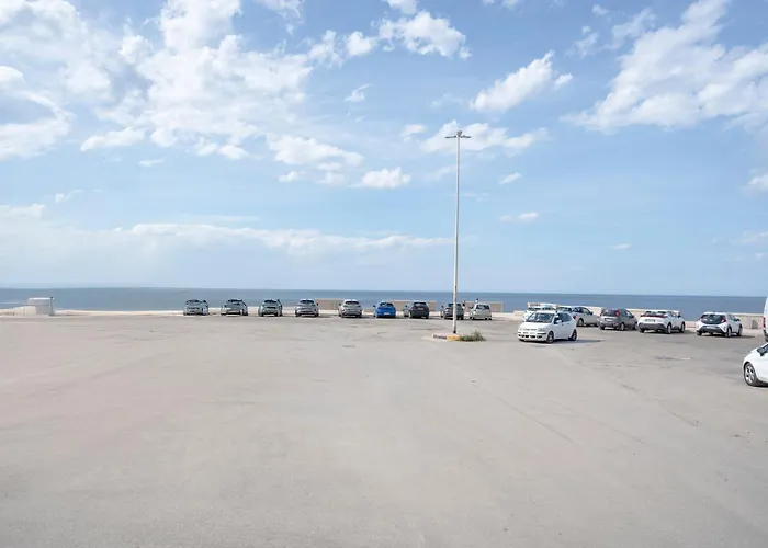 Terra | 2-bedroom With Shared Kitchen & Balcony - Seafront Location 3*